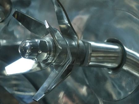Auxiliary mixer