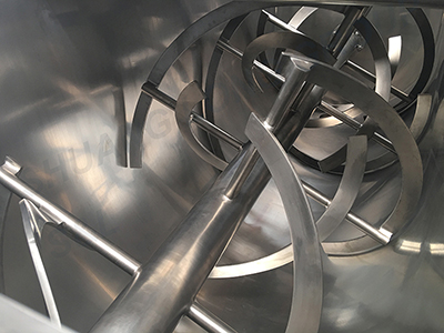 Ribbon Mixer Achieves an Exceptional 1:10,000 Mixing Ratio